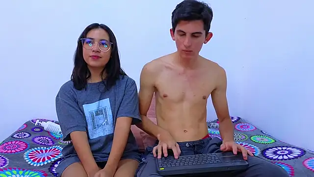 Ana and Leo online show from February 24, 2025, 12:26 pm