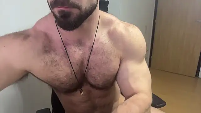 wannaseeyoursmile online show from April 7, 2026, 4:57 am