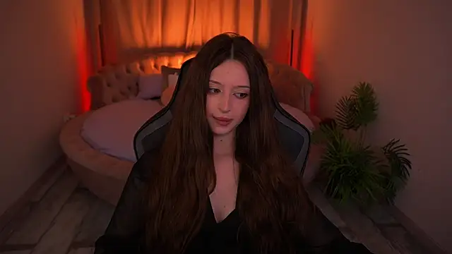 Marmeladkaaa online show from November 4, 2025, 2:16 pm