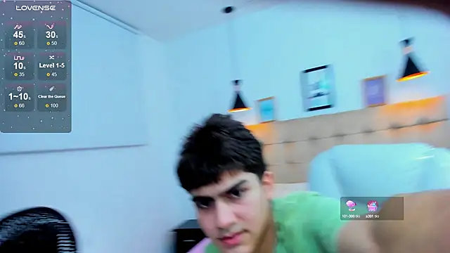 Tommy18   online show from March 22, 2025, 9:34 am