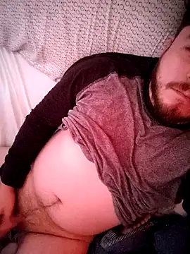 Snapshot of cristalrub13 chatting on February 8, 2025, 2:27 pm cristalrub13 online show from February 8, 2025, 2:27 pm