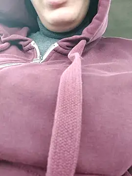 nonalona199999 online show from March 30, 2026, 5:14 pm