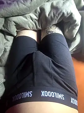 Snapshot of Sexislife666 chatting on February 20, 2026, 11:27 pm Sexislife666 online show from February 20, 2026, 11:27 pm