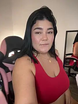 karla hotgirl online show from December 18, 2025, 2:06 am