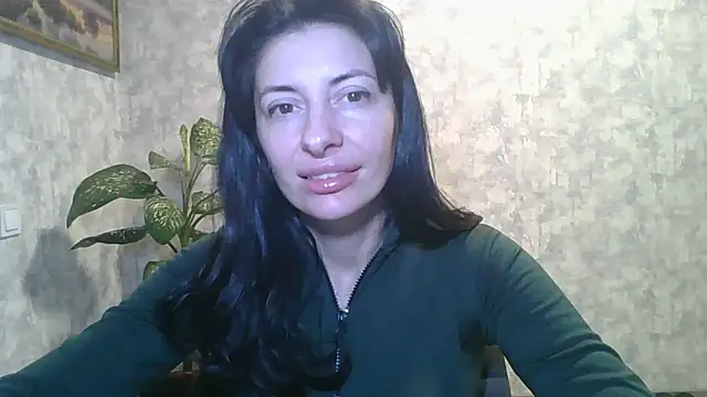 LissaBlossom online show from October 9, 2025, 3:54 pm