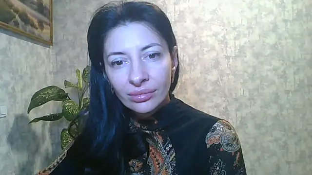 LissaBlossom online show from October 10, 2025, 4:00 am