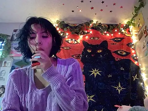 Snapshot of Rubyred2369 chatting on January 24, 2025, 8:00 pm Rubyred2369 online show from January 24, 2025, 8:00 pm