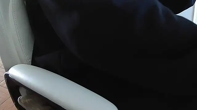 MrDaddyBbSnake online show from February 1, 2026, 5:22 pm