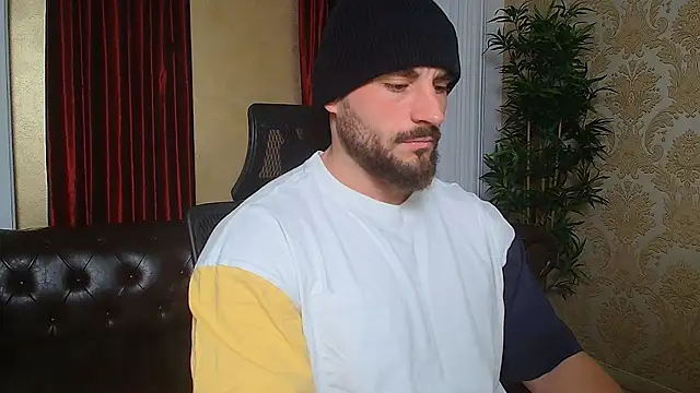 AdamJamesonn online show from March 11, 2025, 5:38 am