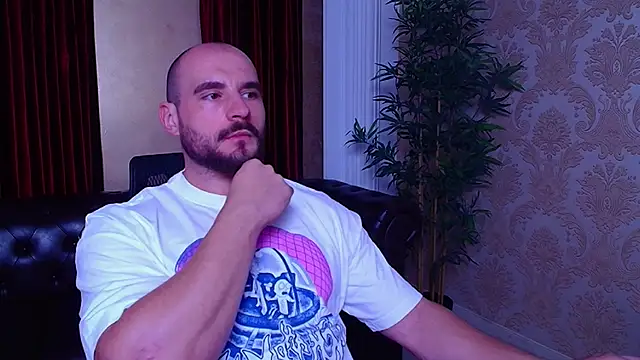 AdamJamesonn online show from September 13, 2025, 4:56 am