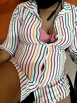 Lolitatamil online show from April 7, 2026, 9:15 pm