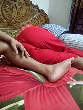 Snapshot of Horny_Desi_Girl chatting on October 2, 2025, 8:10 am Horny Desi Girl online show from October 2, 2025, 8:10 am