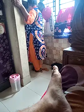 Snapshot of Horny_Desi_Girl chatting on October 11, 2025, 8:24 am Horny Desi Girl online show from October 11, 2025, 8:24 am