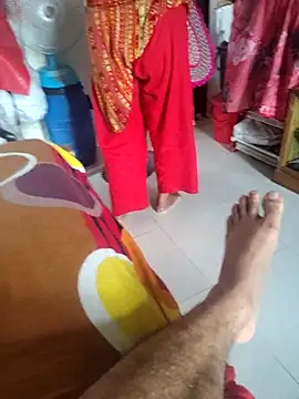 Snapshot of Horny_Desi_Girl chatting on October 15, 2025, 6:02 am Horny Desi Girl online show from October 15, 2025, 6:02 am