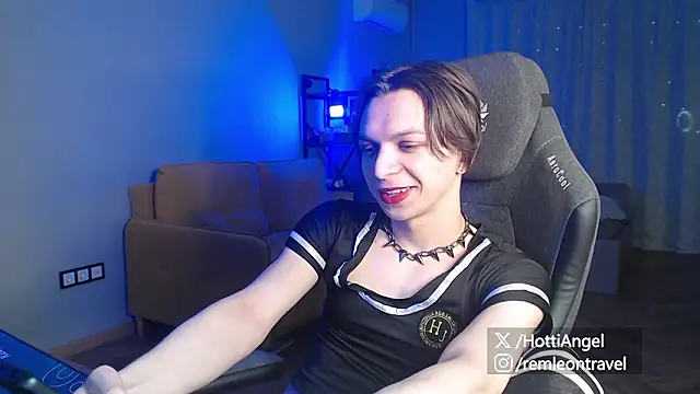 Snapshot of leon_yuugen chatting on February 24, 2026, 5:44 pm leon yuugen online show from February 24, 2026, 5:44 pm