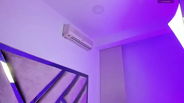 kathy bakerr online show from April 8, 2026, 1:33 pm