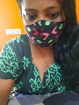 Snapshot of kanikasree chatting on February 9, 2026, 3:32 am kanikasree online show from February 9, 2026, 3:32 am