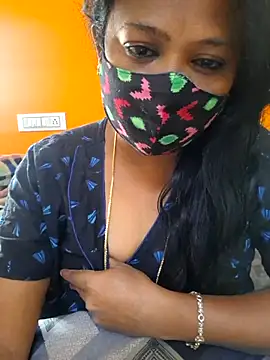 Snapshot of kanikasree chatting on February 17, 2026, 3:14 am kanikasree online show from February 17, 2026, 3:14 am