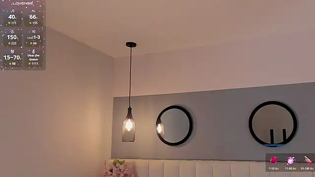 chelsea bolton  online show from March 18, 2026, 12:52 pm