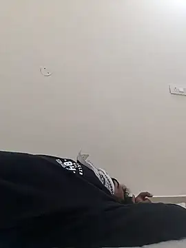 13lusty online show from February 12, 2025, 11:07 am