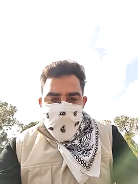 13lusty online show from February 21, 2025, 7:45 am