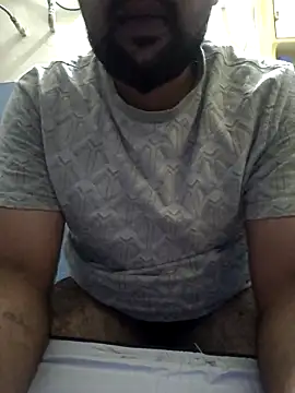 13lusty online show from October 5, 2025, 4:55 am