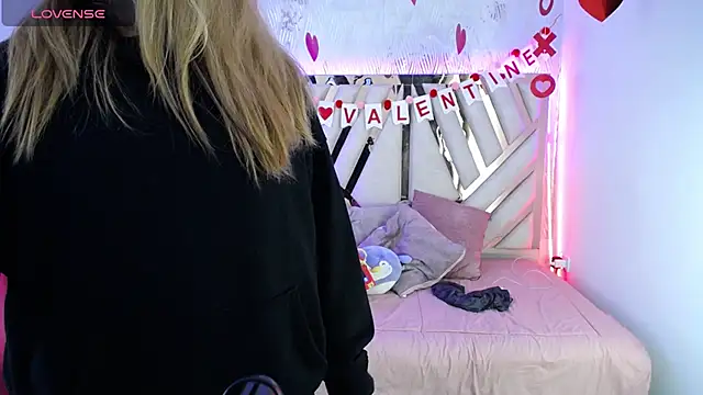 NyxAndria 1 online show from February 11, 2026, 1:10 am