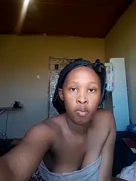 Snapshot of daddysgirly20 chatting on February 17, 2025, 5:58 am daddysgirly20 online show from February 17, 2025, 5:58 am