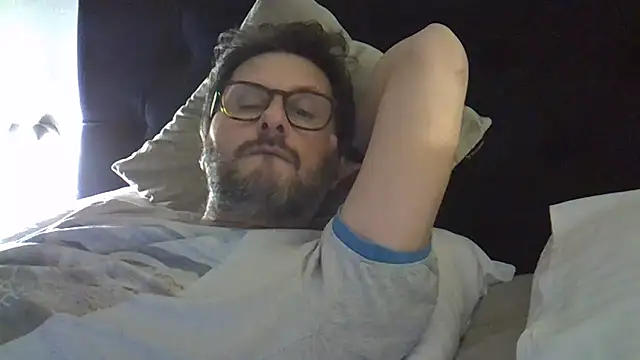 Cellino4 online show from February 25, 2025, 9:02 pm