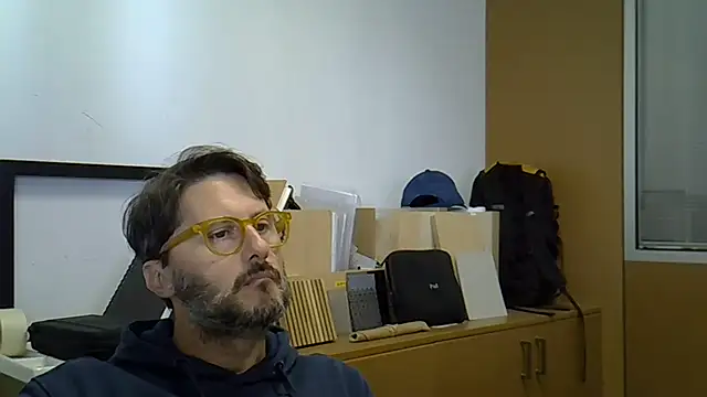 Cellino4 online show from October 4, 2025, 8:56 am