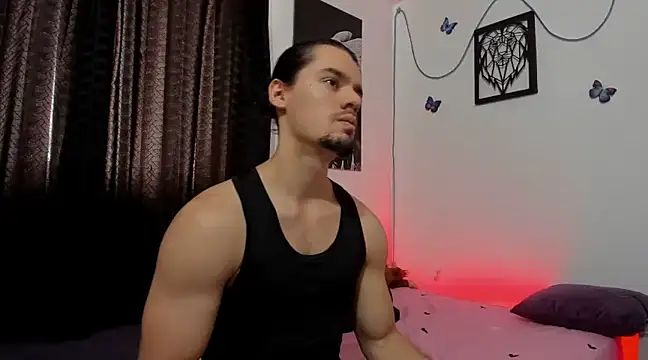 Snapshot of maxi_styles chatting on January 17, 2025, 7:05 pm maxi styles online show from January 17, 2025, 7:05 pm