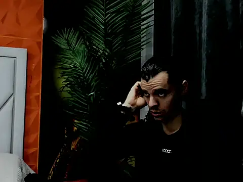 Snapshot of maxi_styles chatting on February 7, 2026, 11:36 am maxi styles online show from February 7, 2026, 11:36 am