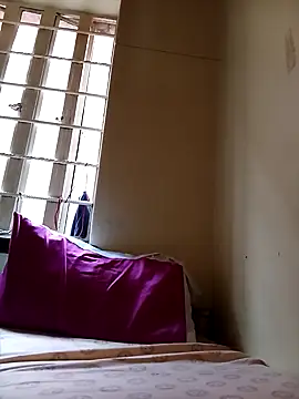 Snapshot of Dube501 chatting on September 19, 2025, 6:04 am Dube501 online show from September 19, 2025, 6:04 am