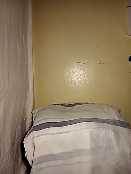 Snapshot of Dube501 chatting on November 4, 2025, 5:45 pm Dube501 online show from November 4, 2025, 5:45 pm