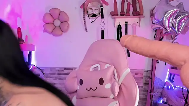 amyswallow7 online show from November 15, 2025, 1:03 am