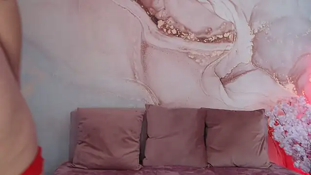 SweetChyou online show from November 12, 2025, 8:37 am