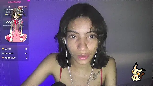 Lovelyamyy online show from February 12, 2025, 11:29 am