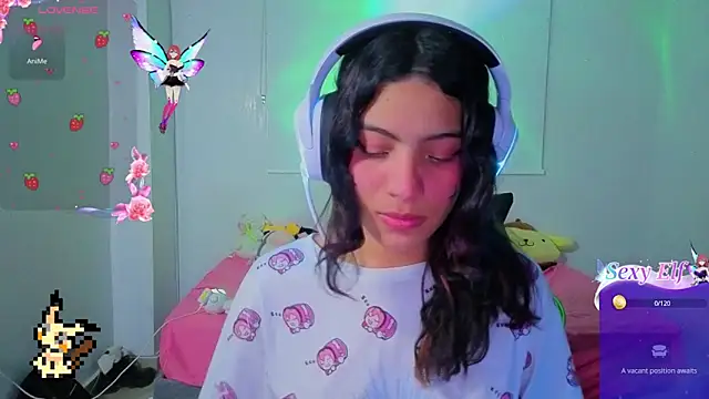 Lovelyamyy online show from February 3, 2026, 2:53 am