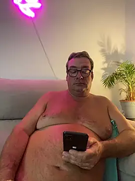 MountJohnXL online show from May 6, 2026, 1:36 am