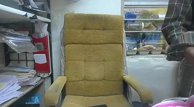 Snapshot of cute_modell chatting on February 6, 2025, 10:48 am cute modell online show from February 6, 2025, 10:48 am