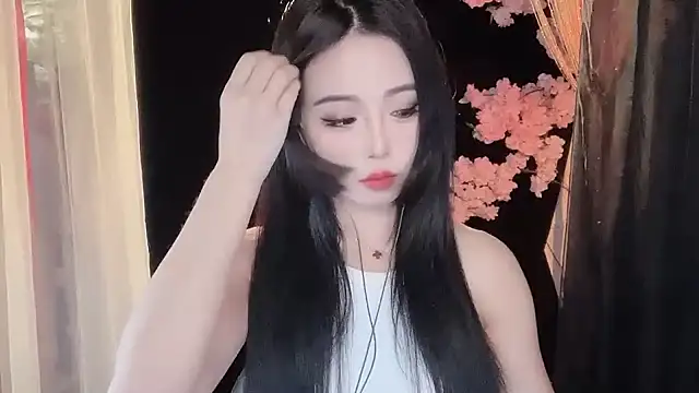 Snapshot of ying-love520 chatting on February 21, 2025, 7:34 am ying-love520 online show from February 21, 2025, 7:34 am