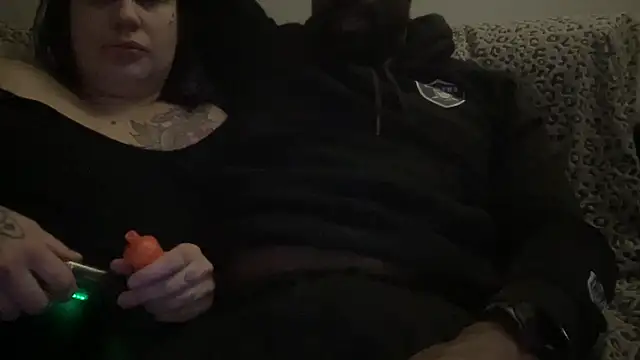 Snapshot of vanillachocduo chatting on January 9, 2025, 5:33 pm vanillachocduo online show from January 9, 2025, 5:33 pm