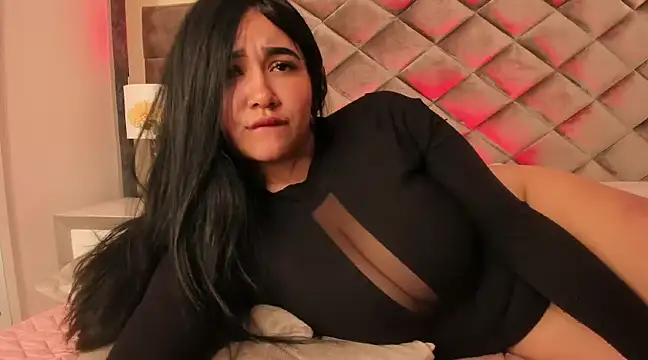 Sara  collins   online show from February 11, 2025, 3:40 pm