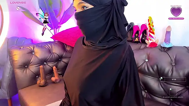 azahara faraah online show from September 10, 2025, 3:45 pm