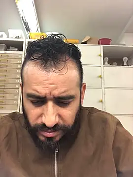 leonardohot1987 online show from January 20, 2025, 7:57 pm