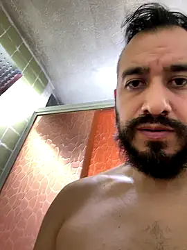 leonardohot1987 online show from November 5, 2025, 2:33 am