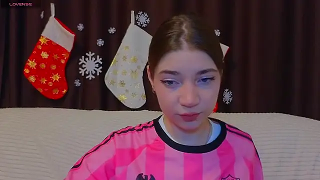 Snapshot of CassJonn chatting on January 13, 2025, 4:51 pm CassJonn online show from January 13, 2025, 4:51 pm