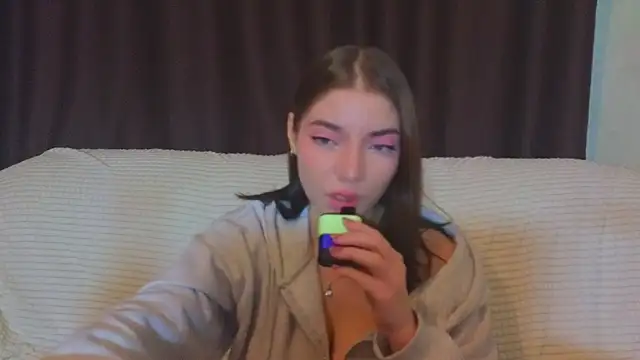 Snapshot of CassJonn chatting on January 30, 2025, 6:54 pm CassJonn online show from January 30, 2025, 6:54 pm