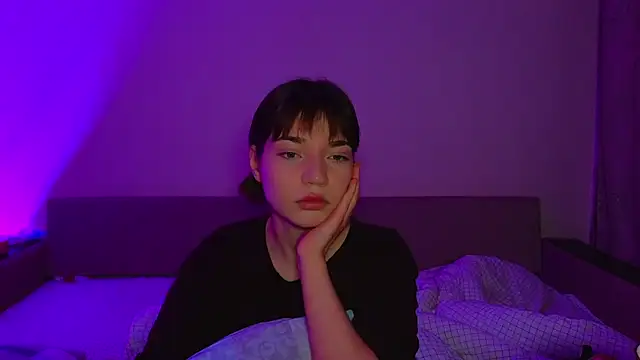 Snapshot of CassJonn chatting on October 31, 2025, 5:03 pm CassJonn online show from October 31, 2025, 5:03 pm