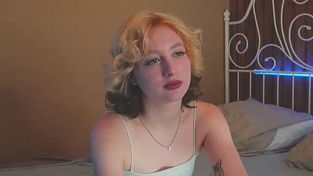 milasmiu online show from January 18, 2025, 6:32 pm